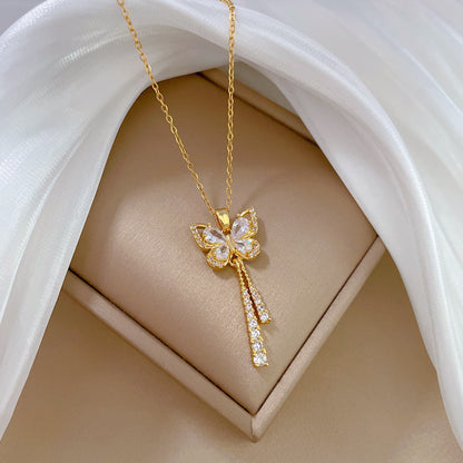 COLLAR MARIPOSA BRILLANTE